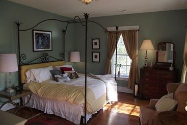 Orchard House Bed And Breakfast