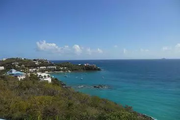 Resort Paradise Cove Cottages