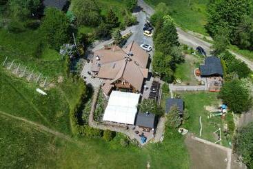 ベッドアンドブレックファースト Chata Na Groniu