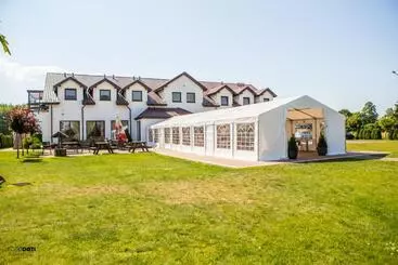 Aamiaismajoitus (B&B) Gościniec Zacisze I Blisko A2 Dąbie Uniejów I Restauracja
