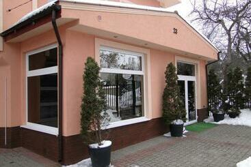 تختخواب و صبحانه Pokoje Hotelowe Dux