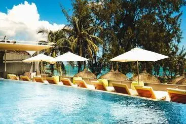 Wonders Beach Boutique