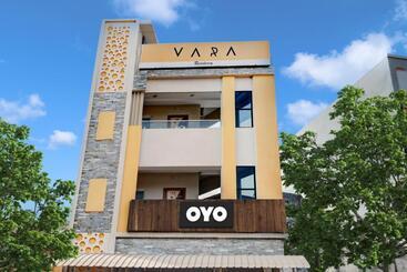 Hotel Oyo Flagship 80698 Vara Residency