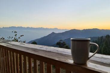 مبيت وإفطار The Rosly Estate