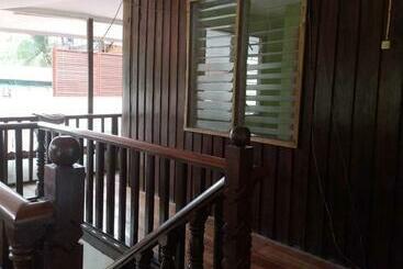 Pension (Hôtel basse catégorie) Tiu Homestay Port Barton