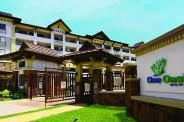 アパートホテル One Oasis Condominium