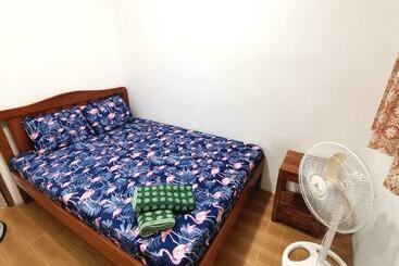 Pension Kymes Balaipanarian Port Barton