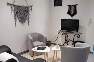 ベッドアンドブレックファースト Chambre D Hôte à La Villa René
