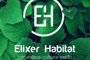 ホテル Elixer Habitat