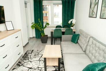 ベッドアンドブレックファースト Apartament Luxury Swidnik