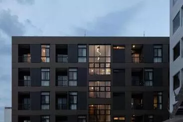 ホテル Amiri Place