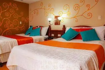 Hotel Campanario