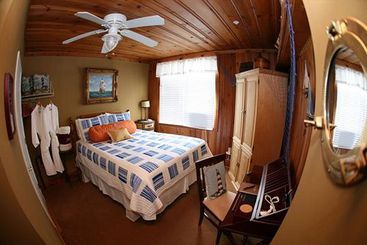 مبيت وإفطار August Seven Inn