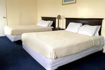 ベッドアンドブレックファースト The Belmar Inn