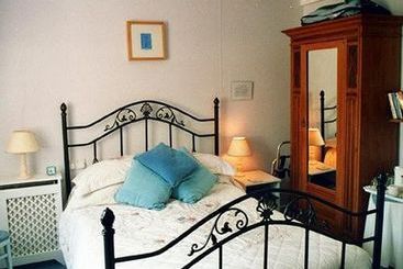 פנסיון Wick House