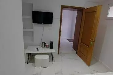 ペンション Antic House