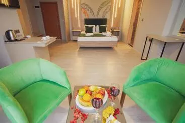 Hotel Konak Park