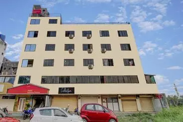Collection O Hotel Krishna Lodge