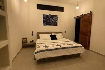 Hostel Flakos