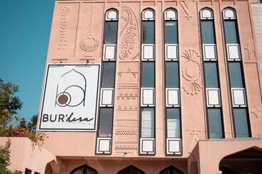 בית מלון כפרי Bur Dera   A Boutique Luxury