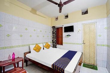 Hotel Spot On Bikram Lodge