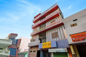 Hotel Spot On Bikram Lodge