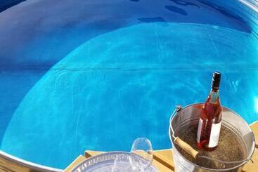 Nocleg ze śniadaniem Global Village Permaculture