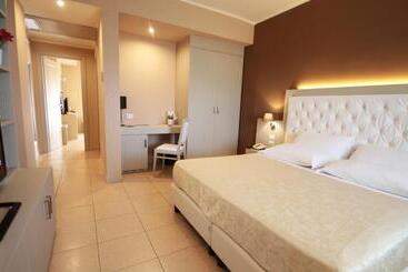 ホテル Mediterranean Boutique