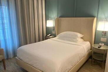 The Shepherd Hotel Downtown Clemson