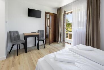 펜션 Noclegi łętow Ski