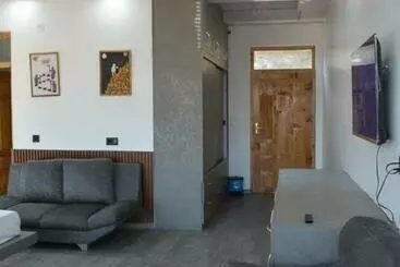 Bed and Breakfast Dayra Bugyaal Trek Resort