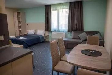 アパートホテル Lime House