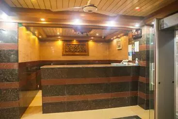 تختخواب و صبحانه Ali International