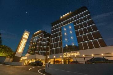 בית מלון כפרי Denbasta Ryokan