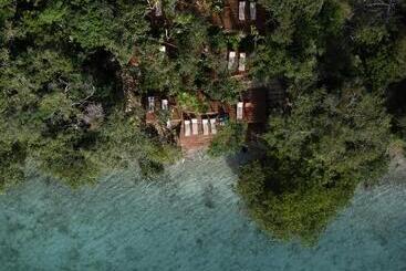 Hotel Naya Bacalar Lagoon Front