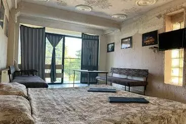 پانسیون Smile Guesthouse