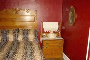 Rosedell Bed & Breakfast