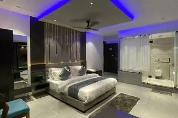 Hotel Crown Palace