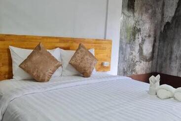 ホテル Mookboonchu Guesthouse ,kohmook Trang