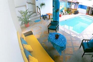 Hostel Estación Del Sol