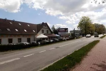 هاستل Sum Restauracja &