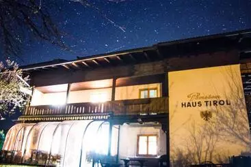 ベッドアンドブレックファースト Haus Tirol