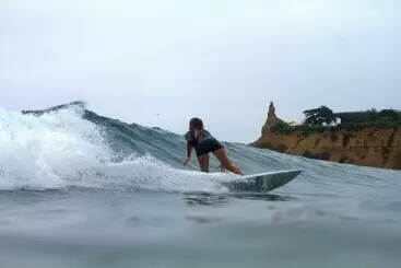 پانسیون Balsa Surf Camp By Rotamundos
