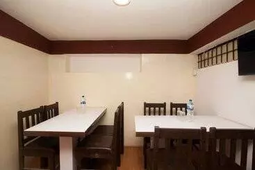 R Valley View And Family Restaurant Pvt Ltd