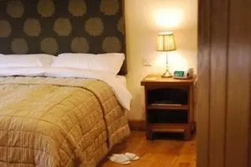 Brook Farm Bed And Breakfast