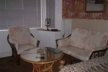 ベッドアンドブレックファースト Glass Beach Inn