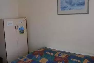 Общежитие Launceston Backpackers