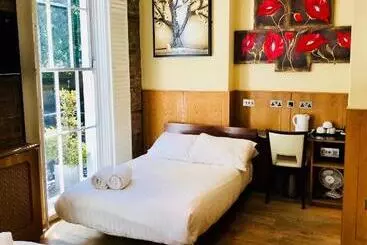 The Melville Hotel By Rokxy  Kings Cross