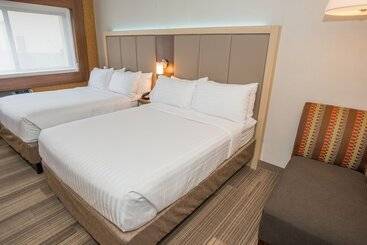 בית מלון כפרי Holiday Inn Express Roslyn, An Ihg