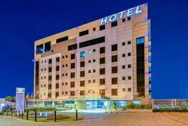 Hotel Plaza Inn Breeze Aeroporto